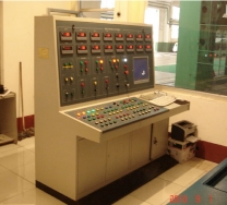 25000KN液壓支架整架試驗(yàn)臺(tái)如下圖(使用單位:淄博天晟、陜西彬長)